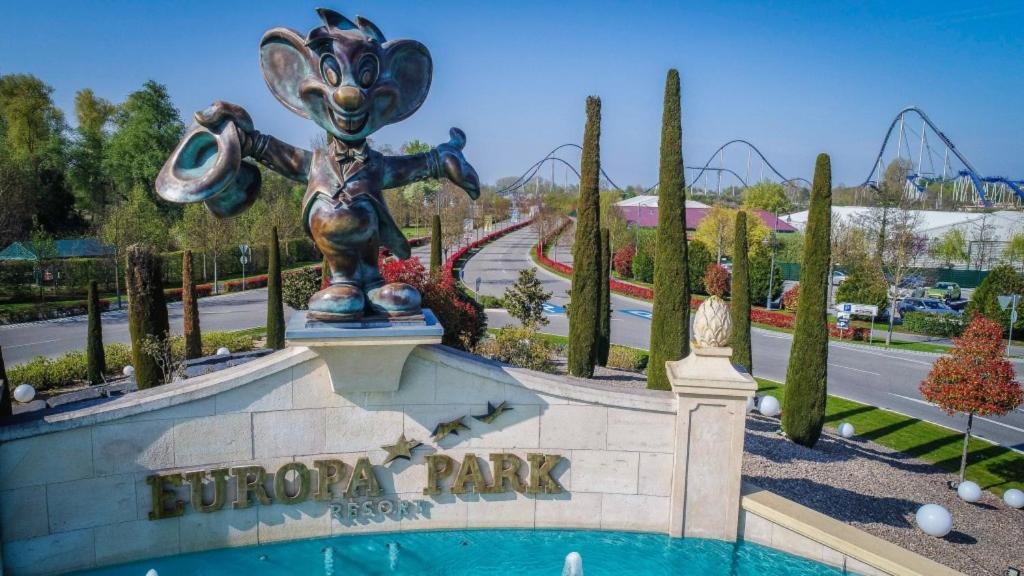 Anne Marie Vous Accueilles Dans Son Logement Familiale Pour 6 Personnes 3 Chambres Confortable Proche D Europa Park A Boofzheim Dans Camping 3 Etoiles Ngoại thất bức ảnh